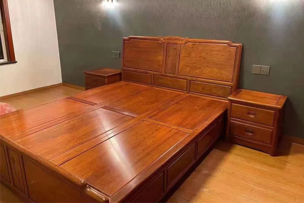 雅宋紅木：1.5 / 1.8米新明式大床